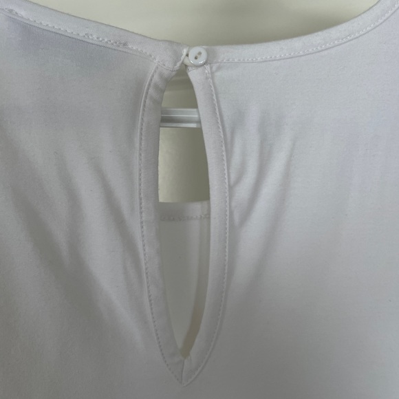 Brand New White Ruffle Top - Picture 5 of 5